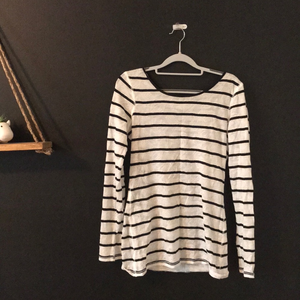 Womens lightweight express sweater